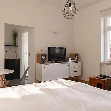 Modern In The Heart Of The Apartment *